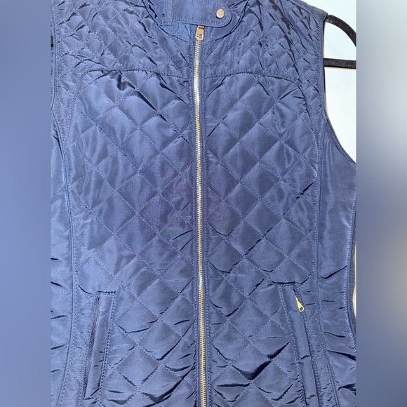 Zara Navy Quilted Equestrian Vest, Woman’s Small - Picture 4 of 7